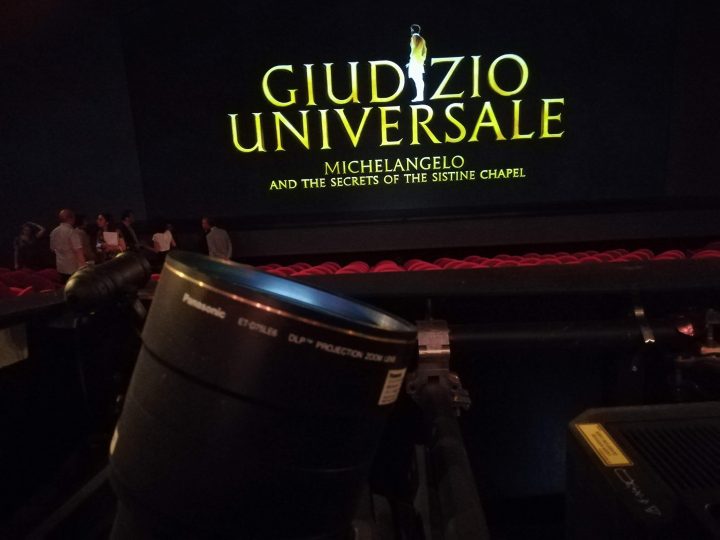 Speciale Giudizio Universale: video e luci